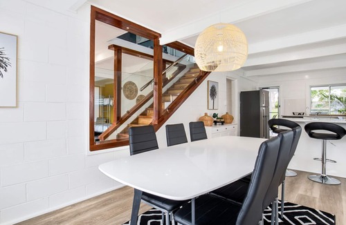 Culburra Beach House | Sunfish - Pet Friendly - 4 Mins Walk to Beach