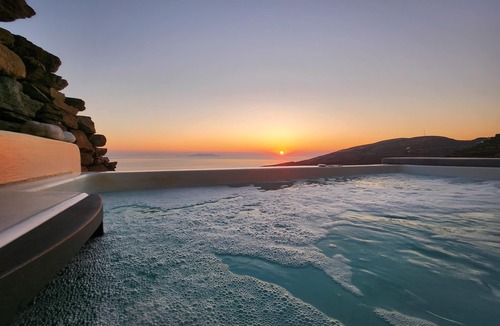 Isternia House | Sunflower Tinos House