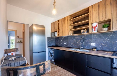 Skala Fourkas Apartment | Sunkissed Beachfront Holiday Home