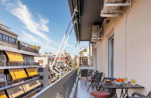 Kallithea Apartment | Sunlit Balcony | Family APT | Whirpool & Netflix
