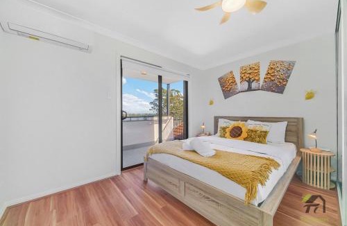 Blacktown House | Sunny and Vibrant Home