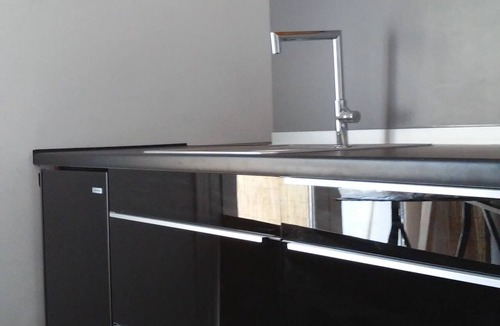 Ilisia Apartment | Sunny Downtown Loft Boutique