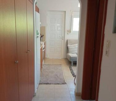Ixia Apartment | Sunny mountain view apartment with free parking