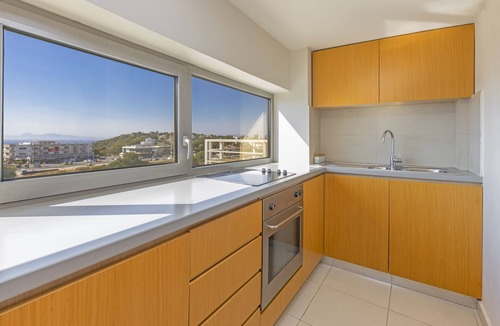Rhodes Town Apartment | Sunny Penthouse & Modern Amenities ★ Sea View ★