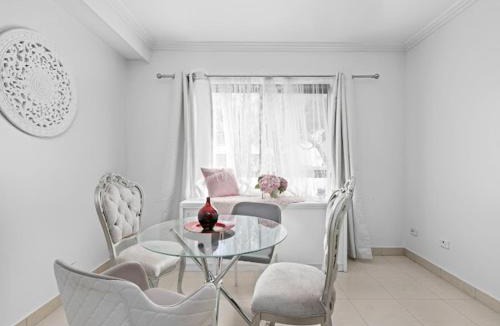 Mascot House | Sunny Rooms Mascot
