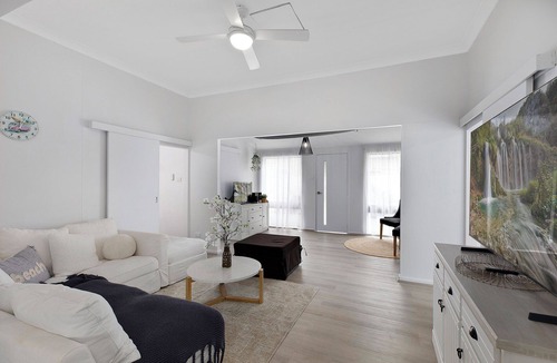 Central Coast Apartment | Sunny Shores Beach House