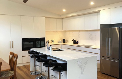 Tomakin House | Sunpatch Guest House