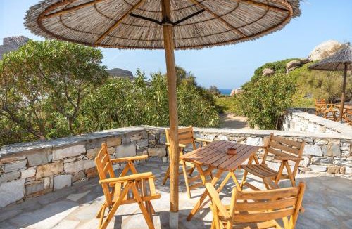 Agios Prokopios Apartment | Sunrock Suites - Villa Pansy