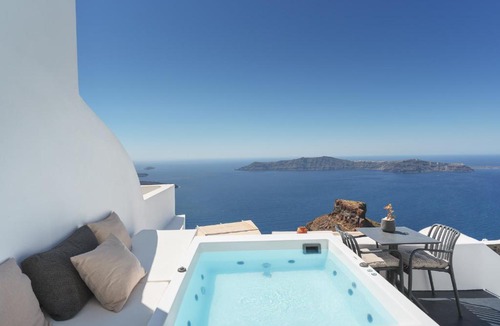 Imerovigli Apartment | Sunset Caldera Seaview Houses