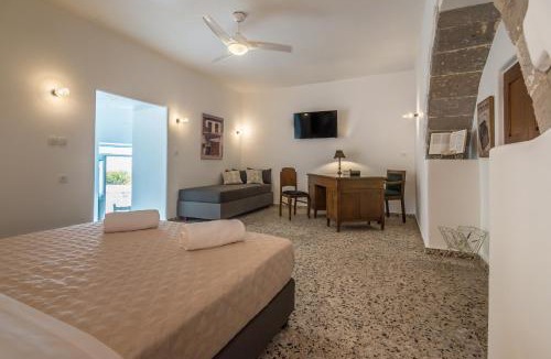 Plaka Apartment | Sunset Studio