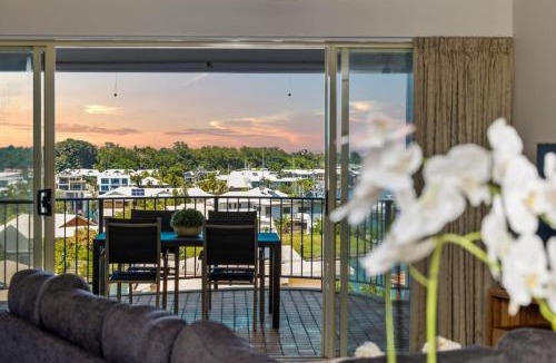 Cullen Bay Apartment | Sunset Stunner Marina Views