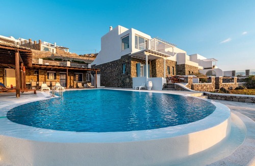 Agios Ioannis Villa | Sunset Villa Iza with amazing view