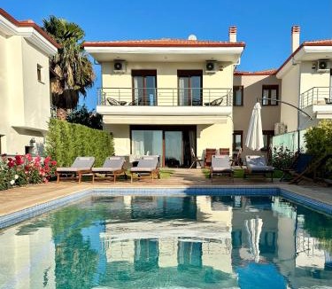 Pallini Villa | Sunset Villa