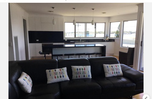 San Remo Apartment | Superb waterfront apartment