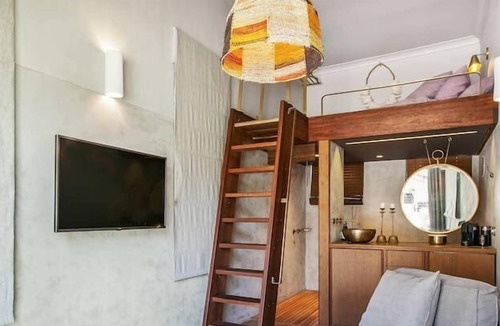 Tamarama Apartment | Surfer's Loft Tamarama