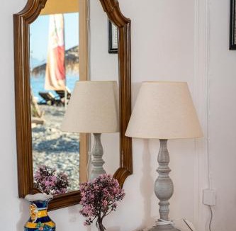 Avlakia Apartment | Svala SeaView beach house