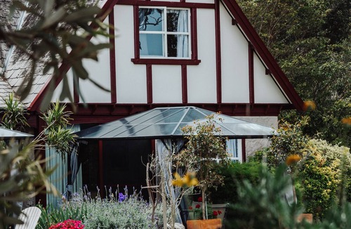 Raymond Island Cottage | Swan Cove Beachfront Cottage