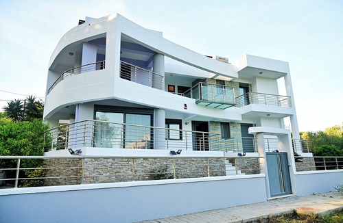 Petaloudes Villa | Sweet Dream Villa Sgourou | Spacious 196m² Family Home near Rhodes Town