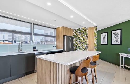 Mooloolaba Apartment | Syrenuse 22 - Three Bedroom Oceanview Apartment on Mooloolaba Esplanade