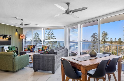 Mooloolaba Apartment | Syrenuse 22 - Three Bedroom Oceanview Apartment on Mooloolaba Esplanade