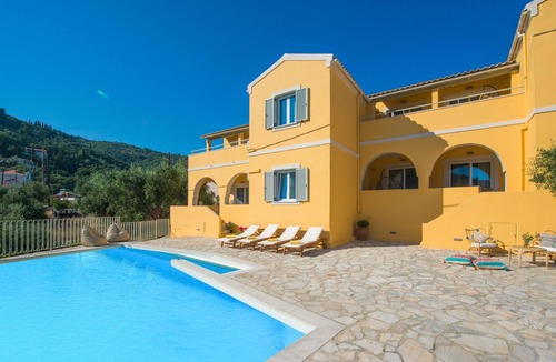 Gimari Apartment | T' adelfia - ASTRAIA