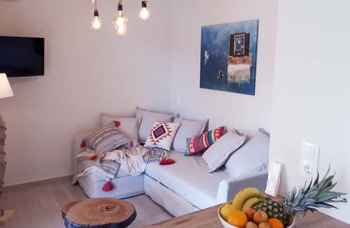 Kavalleraina Apartment | T' adelfia - IRIS