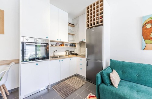 Sakës Apartment | Talea Joyful Stay by PikHost by PikHost