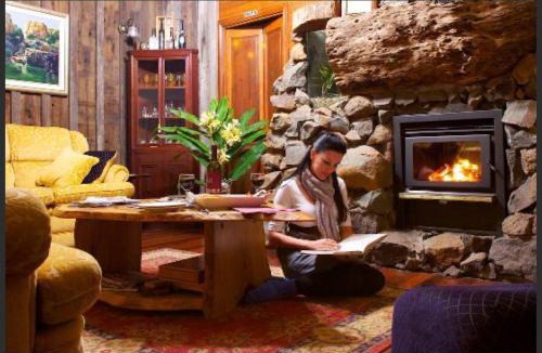 Eagle Heights Bed & Breakfast | Tamborine Mountain Bed and Breakfast