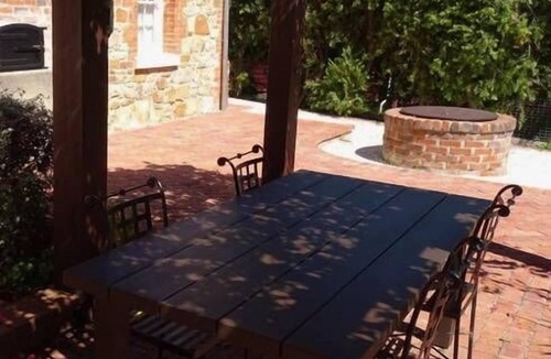 Tenterfield Cottage | Tenterfield Accommodation’s“White Rose Cottage”