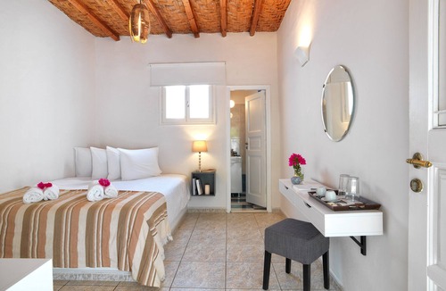 Kimolos House | Thalasea Kimolos