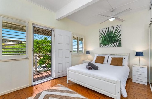 Yamba House | The Beach House Nine