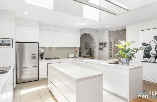 Mosman House | The Beehive in Central Mosman