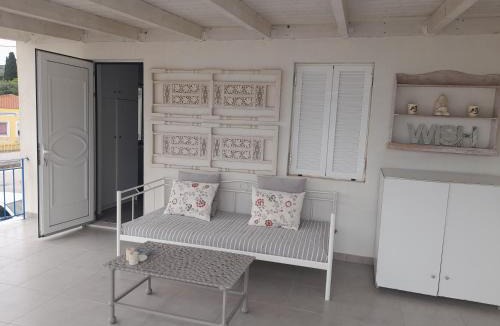 Lixouri House | The Blue Door
