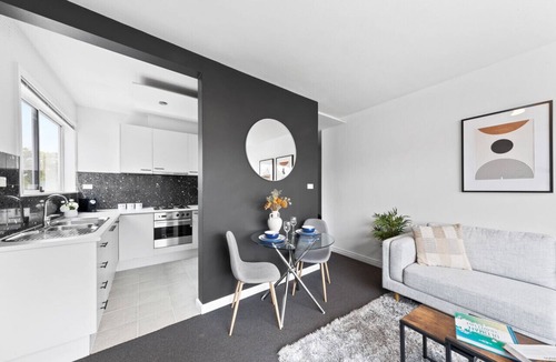 Elwood Apartment | The Bluewater Nest Elwood