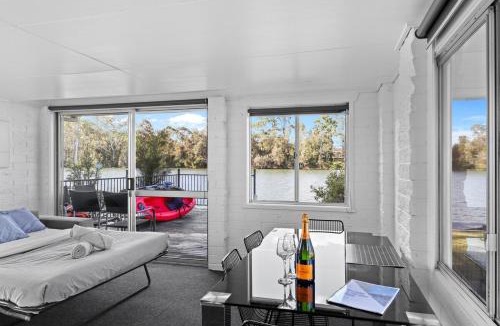 Dora Creek House | The Boat House