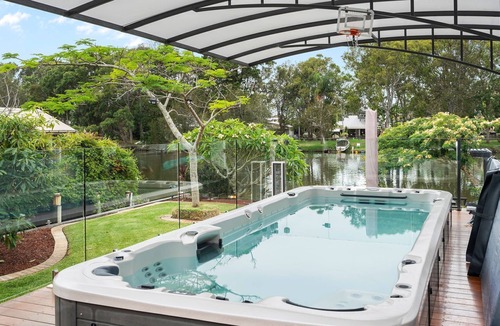 Central Coast House | The Boathouse – Pool & Private Slip