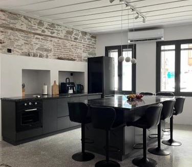 Plomari House | The Bridge House Plomari