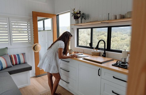Kidaman Creek Apartment | The Cabin@KC - Brand New Tiny Home Nestled on 60 Pristine Acres.