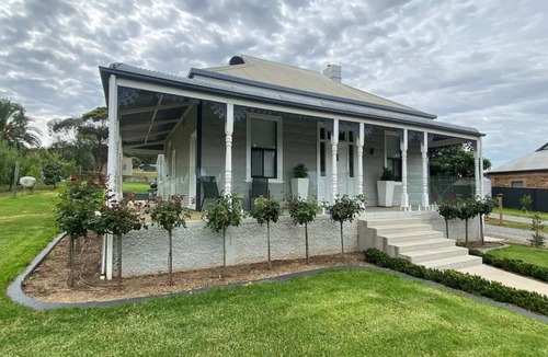 Seppeltsfield House | The Cottage at Seppeltsfield, Barossa Valley