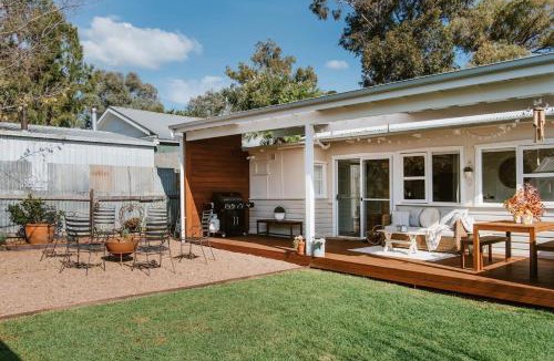 Central Mudgee House | The Cottage on Lawson - Heritage Elegance in Mudgee