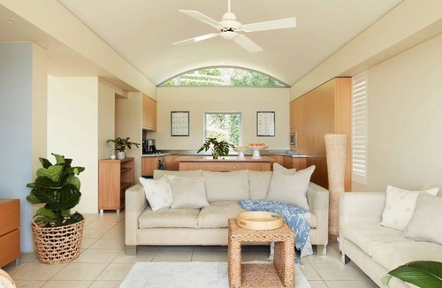 Palm Beach House | The Curve by Contemporary Hotels