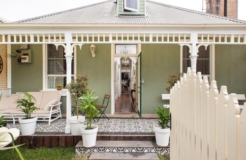 Redfern House | The East-Redfern Mansion on Chelsea