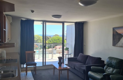 The Entrance Apartment | The Entrance