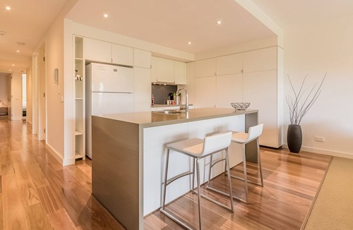 Cowes Apartment | The Esplanade, Cscape, Cowes 2nd floor, great position, near the beach!