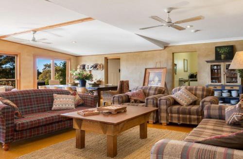 Canyonleigh House | The Farmhouse