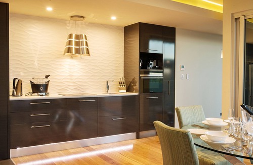 Paringa Apartment | The Frames