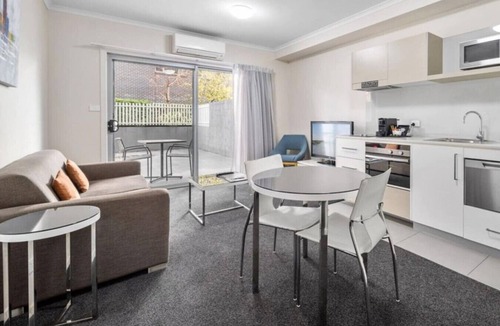 Greenway Apartment | 'The Gabriel' @Greenway