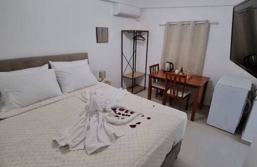 Paradisi House | The Garden House in Paradisi