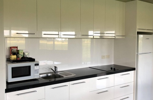 Raleigh House | The Glen State of the Art 4 bedroom apartment
