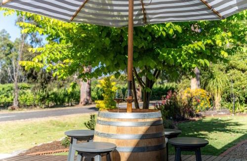 McLaren Vale House | The Grape Escape Location and style on Shiraz Trail